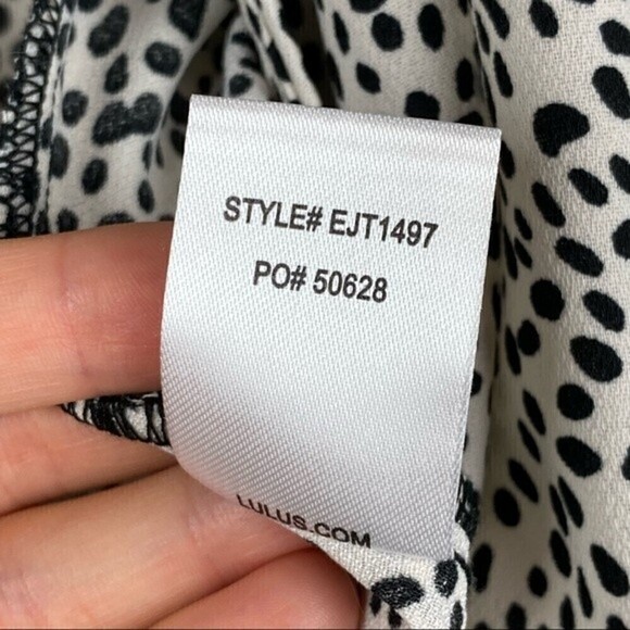 Lulu's Always Lovely Ivory and Black Print Long Sleeve Bodysuit Size S - Picture 12 of 13